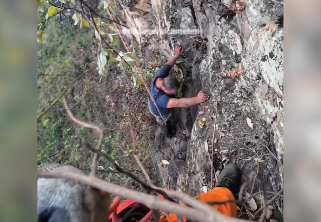 Homem fica 11 horas preso em penhasco após escorregar ao tentar tirar selfie em serra no TO